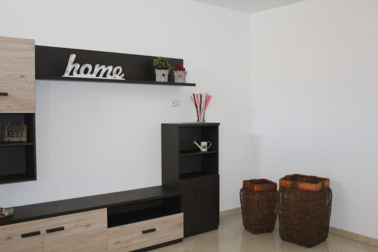 Holiday House Rosy Cavallino di Lecce Exterior photo